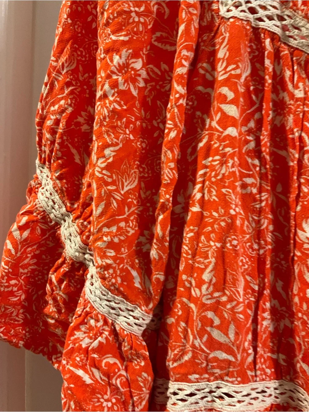 Free People Boho Orange Cream Floral Peasant Top with Lace Trim Size L